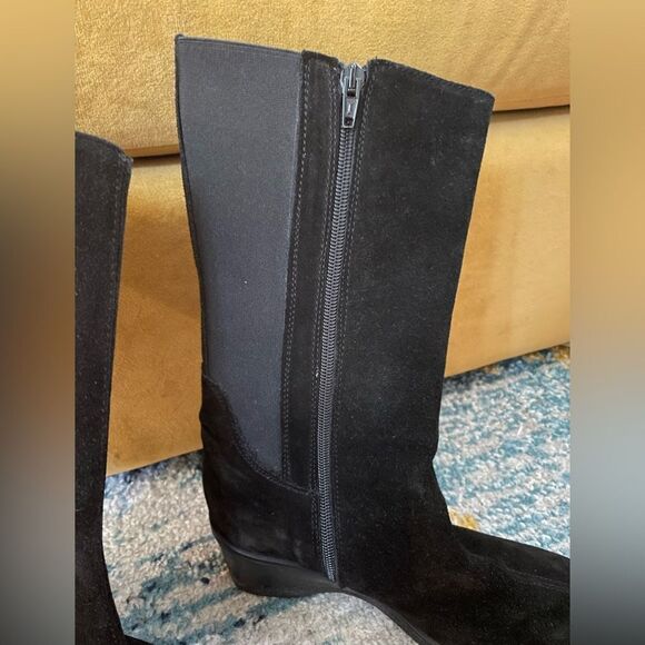 Aquatalia Black Suede Leather Mid-Calf Side Zip Wedge Boots Size 7.5 - Picture 2 of 9